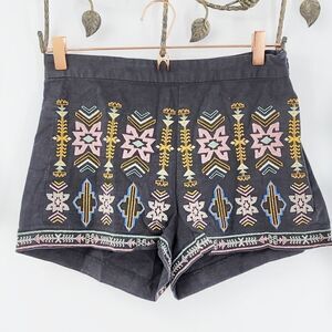 Champagne and strawberries linen blend embroidered shorts